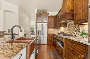 134 Bandit Beach Rd, New Braunfels, TX 78130 - Photo 16