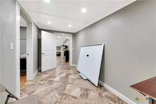 301 Fm 1660, Hutto, TX 78634 - Photo 40