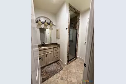 26447 Lewis Ranch Road, New Braunfels, TX 78132 - Photo 24