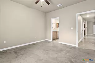 2011 Wood St, Killeen, TX 76541 - Photo 10