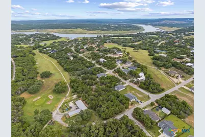 4602 Thunderbird, Lago Vista, TX 78645 - Photo 4