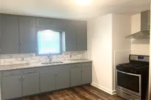 708 E Loma Vista Ave, Victoria, TX 77901 - Photo 6