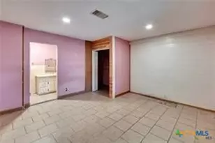 116 N Ben Wilson St, Victoria, TX 77901 - Photo 30