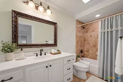 758 Mission Heights, New Braunfels, TX 78130 - Photo 22