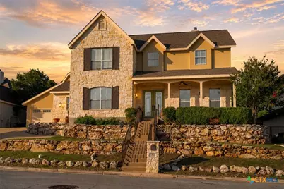 758 Mission Heights, New Braunfels, TX 78130 - Photo 2
