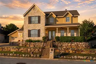 758 Mission Heights, New Braunfels, TX 78130 - Photo 2