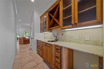 758 Mission Heights, New Braunfels, TX 78130 - Photo 18