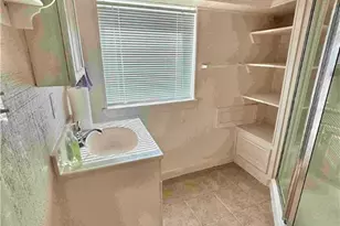 604 W Maple St, Port O'Connor, TX 77982 - Photo 36