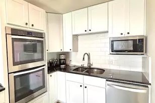 604 W Maple St, Port O'Connor, TX 77982 - Photo 14