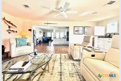 604 W Maple Street, Port O'Connor, TX 77982 - Photo 12