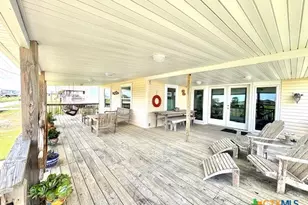 604 W Maple St, Port O'Connor, TX 77982 - Photo 42