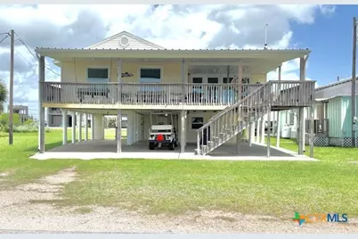 604 W Maple Street, Port O'Connor, TX 77982 - Photo 4