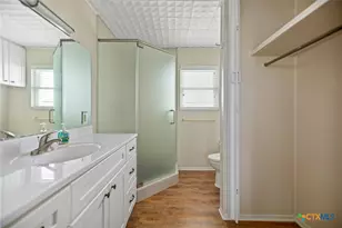 604 W Maple St, Port O'Connor, TX 77982 - Photo 22