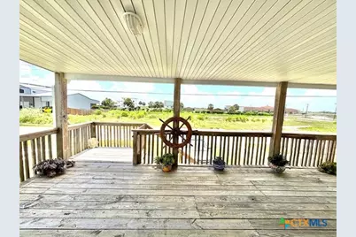 604 W Maple Street, Port O'Connor, TX 77982 - Photo 28