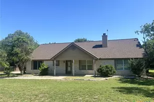 1260 Great Oaks Dr, Salado, TX 76571 - Photo 2