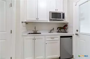 633 Flaman Rd, Canyon Lake, TX 78133 - Photo 28