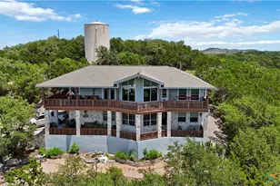 633 Flaman Rd, Canyon Lake, TX 78133 - Photo 2