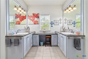 633 Flaman Rd, Canyon Lake, TX 78133 - Photo 18