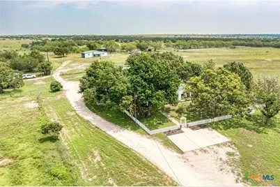 7800 County Road 210, Bertram, TX 78605 - Photo 8