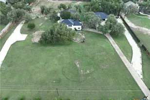 102 Co Rd 180, Leander, TX 78641 - Photo 6