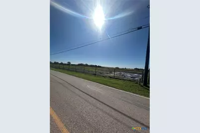 4610 Pfeil Rd., Converse, TX 78109 - Photo 2