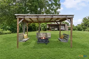 13554 Knob Hill Rd, Rogers, TX 76569 - Photo 40