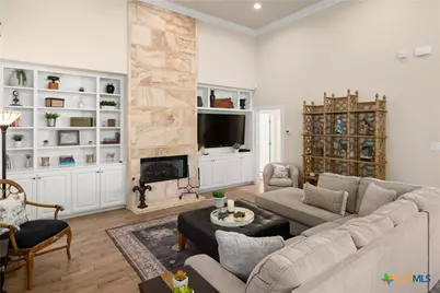 2216 Garden Court, San Marcos, TX 78666 - Photo 6