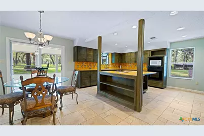 8058 Milam County Road 455, Lexington, TX 78947 - Photo 12