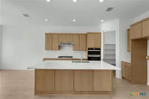 956 Nolte Bnd, Seguin, TX 78155 - Photo 4