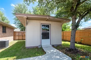 1571 Kimberly Dawn Dr, New Braunfels, TX 78130 - Photo 34