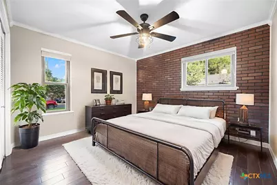 221 W Tanglewood Drive, New Braunfels, TX 78130 - Photo 20