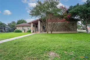 221 W Tanglewood Dr, New Braunfels, TX 78130 - Photo 28