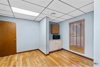 708 E Goodwin Avenue, Victoria, TX 77901 - Photo 6