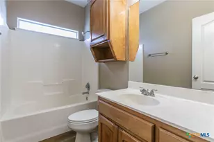 1500 Mountain Ridge Dr, Belton, TX 76513 - Photo 18