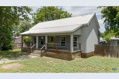 607 S Main St, Lampasas, TX 76550 - Photo 1