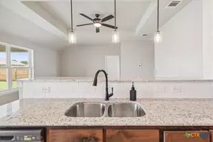 6003 Dorado Dr, Killeen, TX 76542 - Photo 12