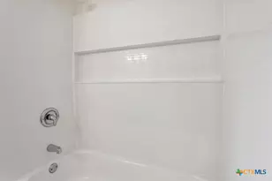 1310 S 21st St, Temple, TX 76504 - Photo 16