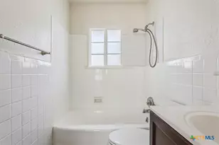 1310 S 21st St, Temple, TX 76504 - Photo 22