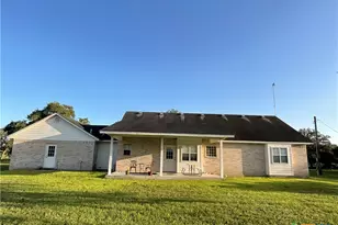 2826 Cattle Guard Rd, Cuero, TX 77954 - Photo 4