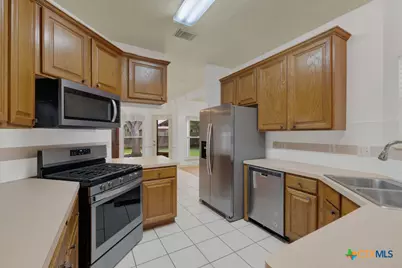 324 Raven Ridge, New Braunfels, TX 78130 - Photo 8