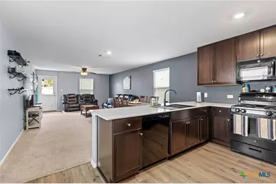 12 Trinity Circle, Lockhart, TX 78644 - Photo 6