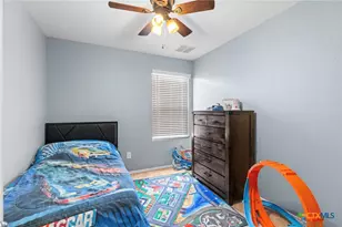 12 Trinity Cir, Lockhart, TX 78644 - Photo 14