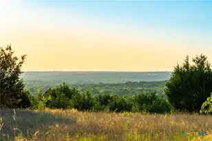1305 Co Rd 3800, Lampasas, TX 76528 - Photo 32