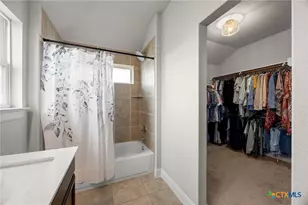 116 W Oakstone Dr, Georgetown, TX 78628 - Photo 24