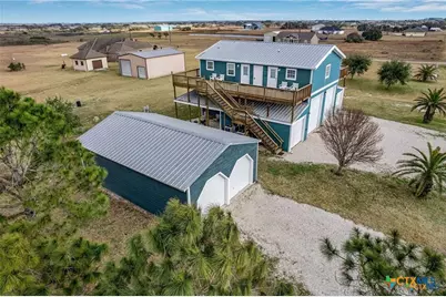 19 Dewberry Lane, Seadrift, TX 77983 - Photo 2
