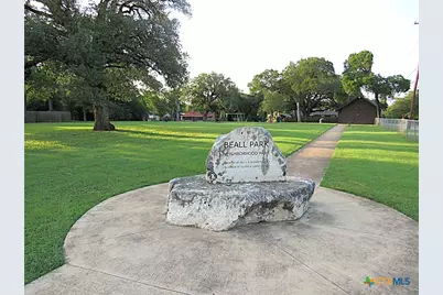 1104 N Blair Street, Belton, TX 76513 - Photo 14