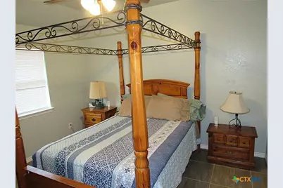 1104 N Blair Street, Belton, TX 76513 - Photo 8