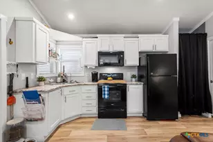 350 Co Rd 209, Briggs, TX 76550 - Photo 34