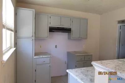 2101 Stagecoach Trail, Temple, TX 76502 - Photo 10