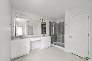 719 Ryan St, Belton, TX 76513 - Photo 20